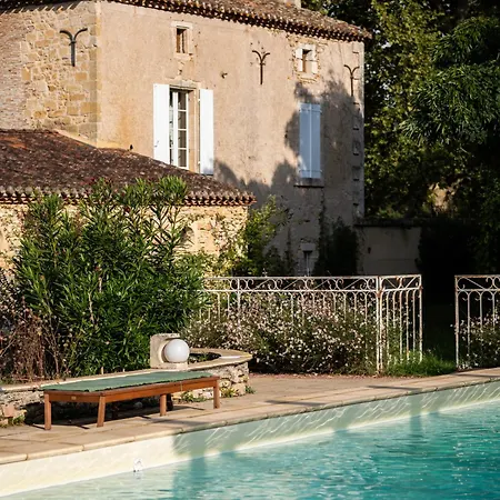 Chateau La Gineste - Castle And Vineyard 롯지