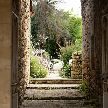 Orman Evi Chateau La Gineste - Castle And Vineyard *