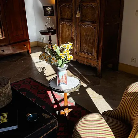 Lodge Chateau La Gineste - Castle And Vineyard Duravel