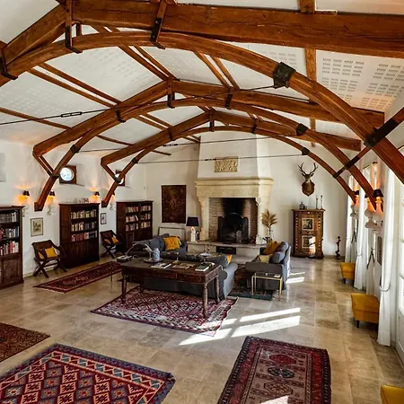 롯지 Chateau La Gineste - Castle And Vineyard