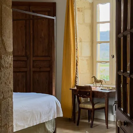 Chateau La Gineste - Castle And Vineyard 롯지 *