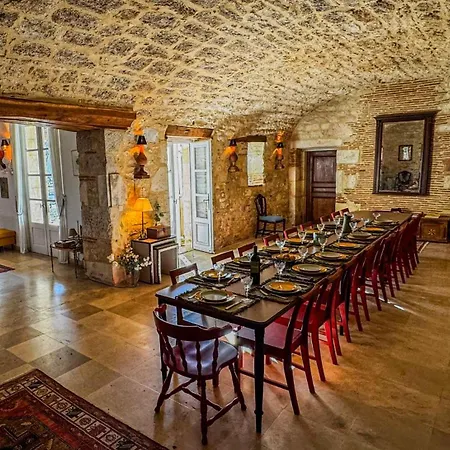 Chateau La Gineste - Castle And Vineyard * Duravel