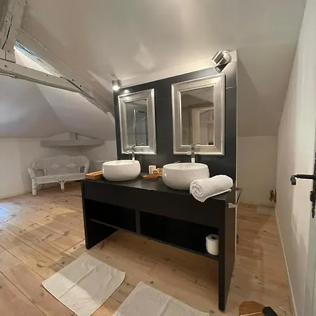 롯지 Chateau La Gineste - Castle And Vineyard