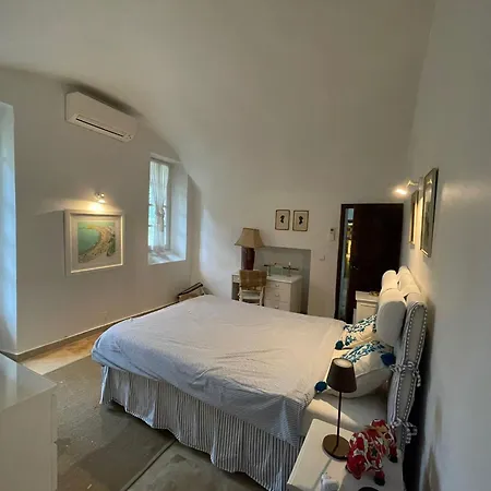 롯지 Chateau La Gineste - Castle And Vineyard *