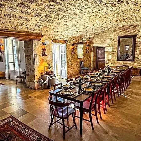 Chateau La Gineste - Castle And Vineyard Duravel